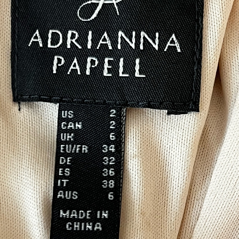 - BHLDN Adriana Papell Guilia Dress Size 2
Worn once - Picture 2 of 6